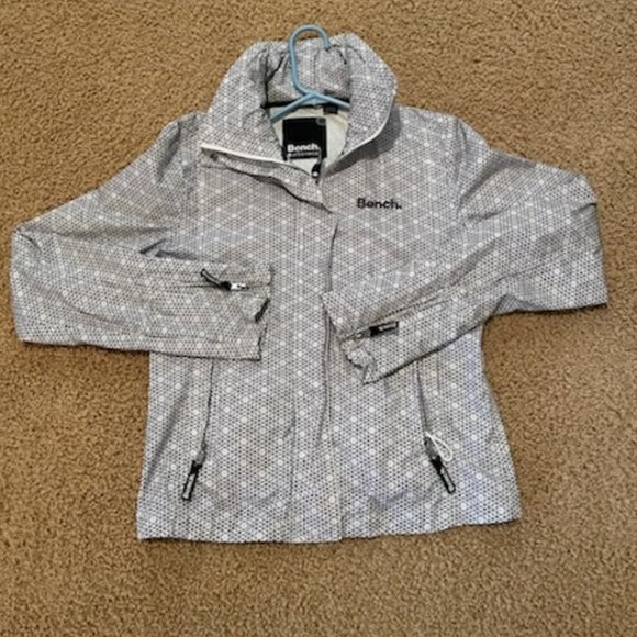 BENCH Urbanwear light weight wind breaker jacket - Picture 1 of 16